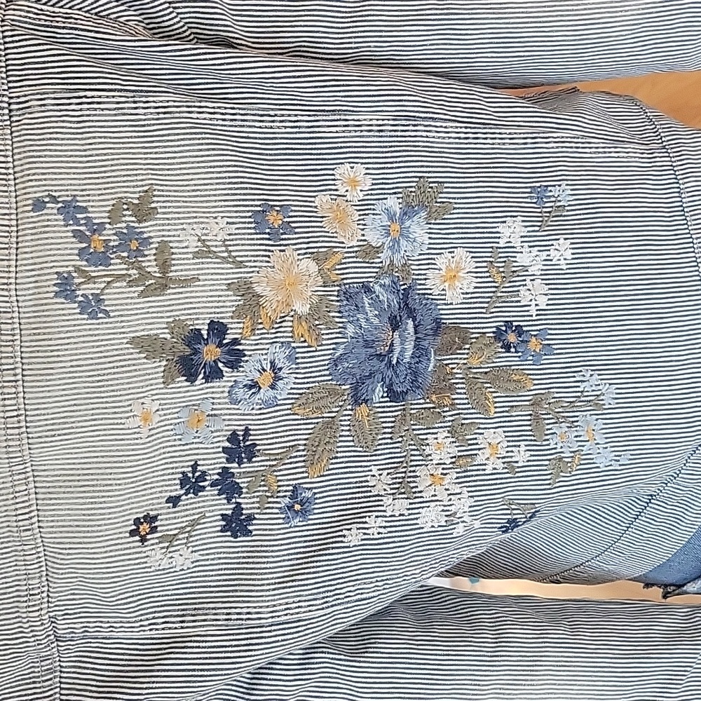 Driftwood Lagoon Striped Floral Embroidered Denim Jacket - Picture 9 of 16